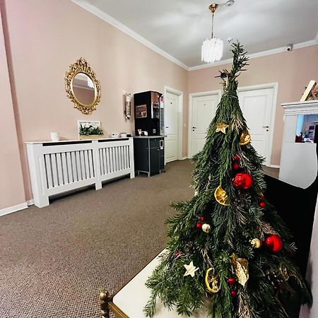 Cochet Boutique Hotel Targu Jiu Luaran gambar